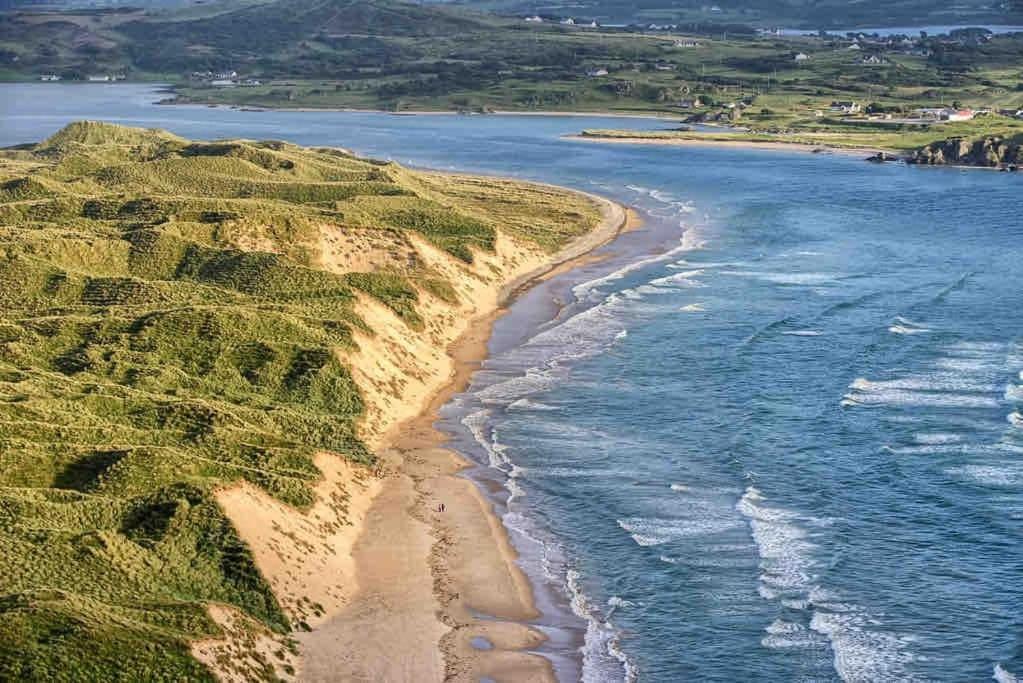 Cosy Portmor Log Cabin- Sea Views, Deck & Relaxation Malin Head Экстерьер фото